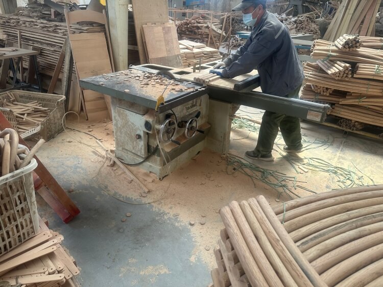 cross back dining chair supplier