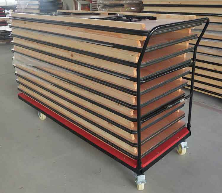 tables Easy to carry