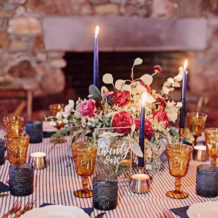 Solid color glassware