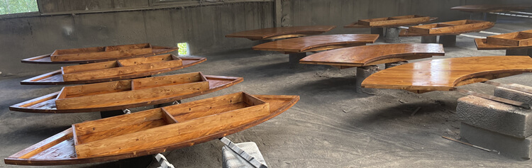 wooden serpentine farmhouse table supplier