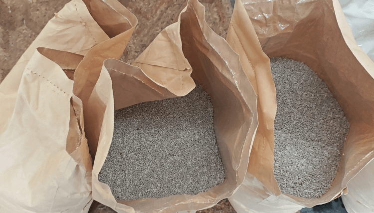 resin chair material